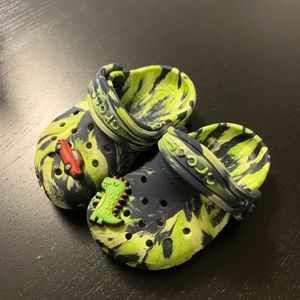 Toddler crocs size 5